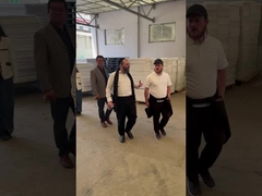 ลูกค้าจาก FIVE STAR ในสหรัฐอเมริกามาที่บริษัทของเรา