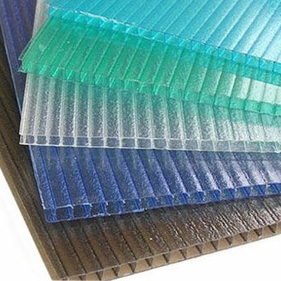 แผ่นพลาสติกลูกฟูก เขียว 4มม. 12x24 ลอนดำ 5มม