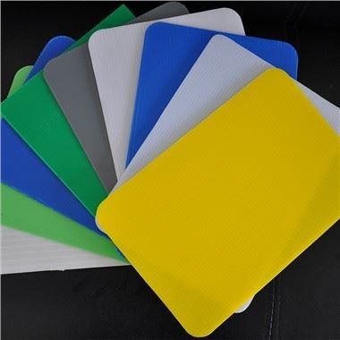 แผ่น PP ป้องกันไฟฟ้าสถิตย์ Twinwall สีเหลืองกลางแจ้ง PP Hollow Board กันน้ำ