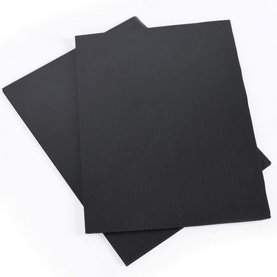 PP Corflute Sheet กระดาษพลาสติก corrugated การปกป้องผนังพื้นที่กําหนดเอง
